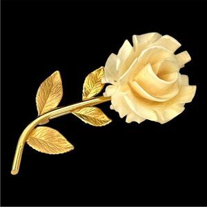 Vintage Karen Lynn Pin Brooch Celluloid Flower 12K Gold Filled 1E